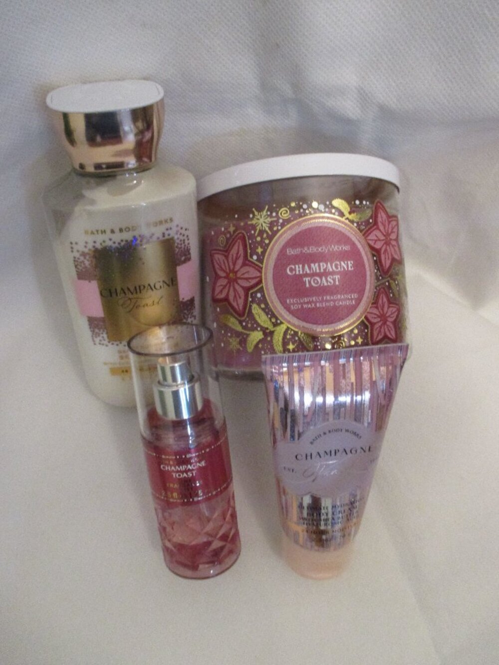 Bath & Body Works 4 piece Champagne Toast bundle.